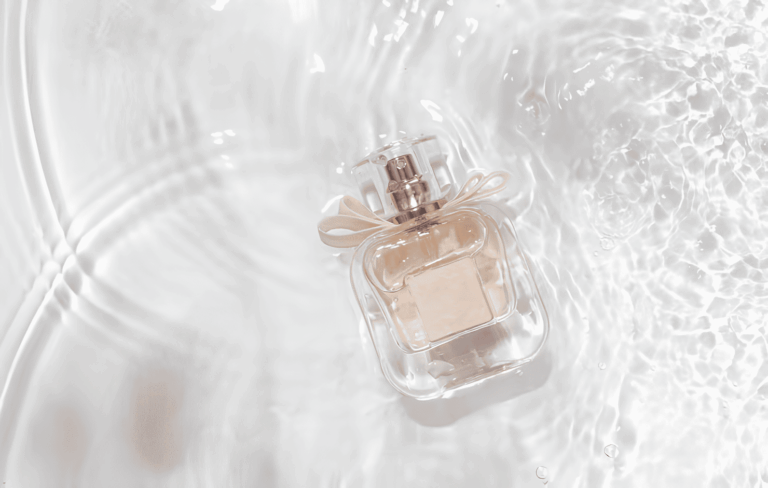 Read more about the article The Difference Between Designer, Niche, and Luxury Fragrances